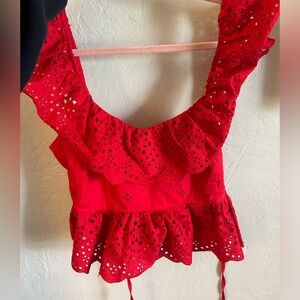 super cute zara top!